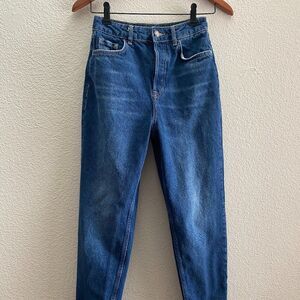 Zara High Rise Slim Tapered Jeans Raw Hem Medium Dark Wash 2 / 26.5 Inch Inseam